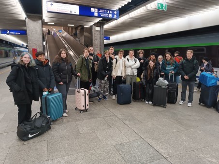 Abfahrt am Hauptbahnhof Köln