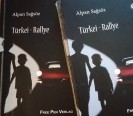 Ein Buch mit der Aufschrift "Türkei-Rallye"
